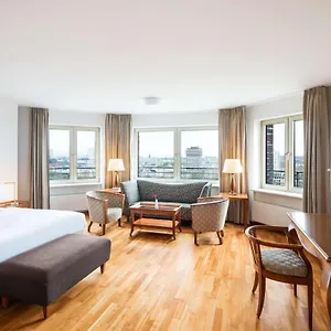 Lindner Frankfurt Main Plaza, Part Of Jdv By Hyatt Отель